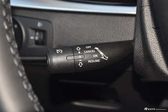 2018款荣威RX5 1.5T 20T自动两驱互联网智臻版