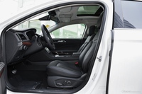 2017款福特金牛座 2.0T自动EcoBoost 245 旗舰型