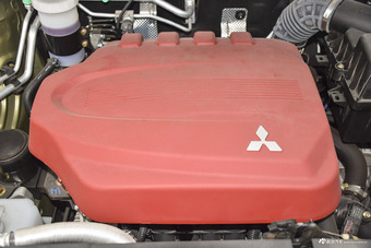 2016款陆风X5 Plus 1.5T自动创领版