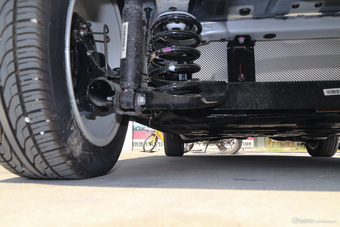 2017款江淮iEV6E时光版