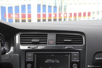 2018款高尔夫1.4T自动豪华型230TSI