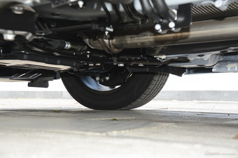 2018款比亚迪宋MAX 1.5T自动智联精英型6座