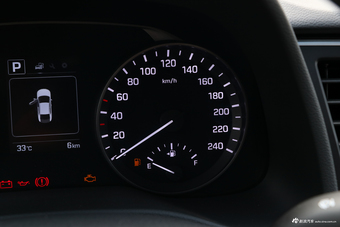 2018款领动 1.6L自动15周年特别版