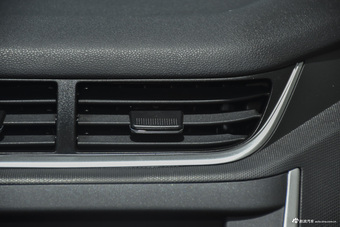 2016款风云2 1.5L手动超值版