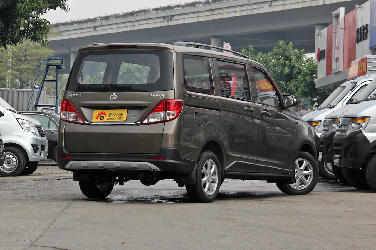 2017款欧诺1.5L手动基本型