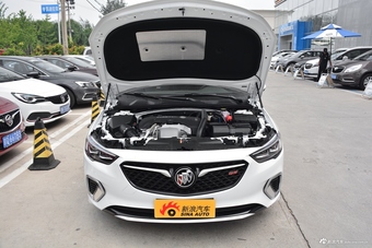 2018款君威GS 2.0T自动穿越火线联名限量版28T