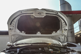 2017款雪铁龙C3-XR 1.6L自动先锋型