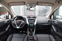 2017款比亚迪元1.5L手动酷炫互联型