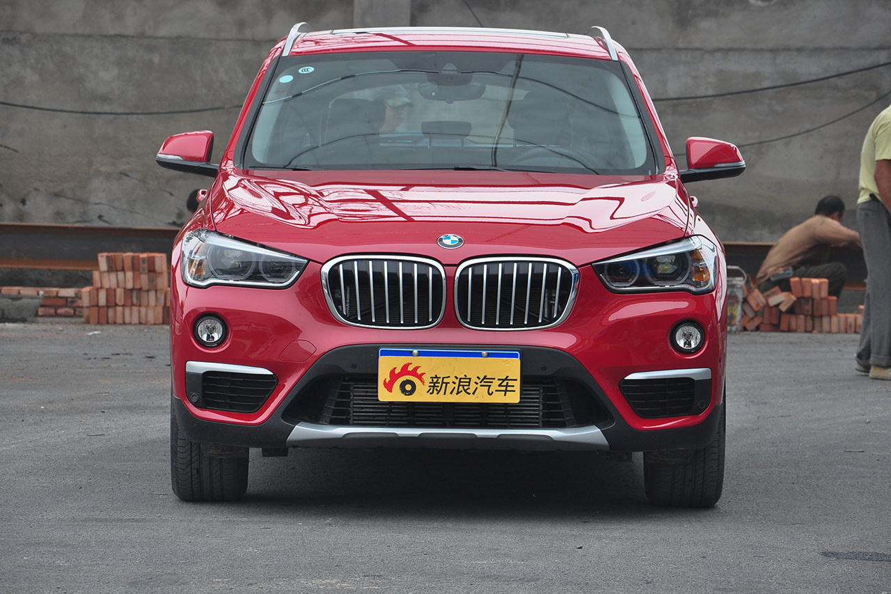 2016款宝马X1 2.0T自动xDrive20Li豪华型