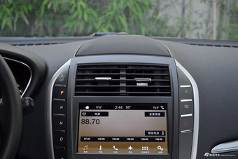 2018款林肯MKC 2.0T自动两驱尊享版