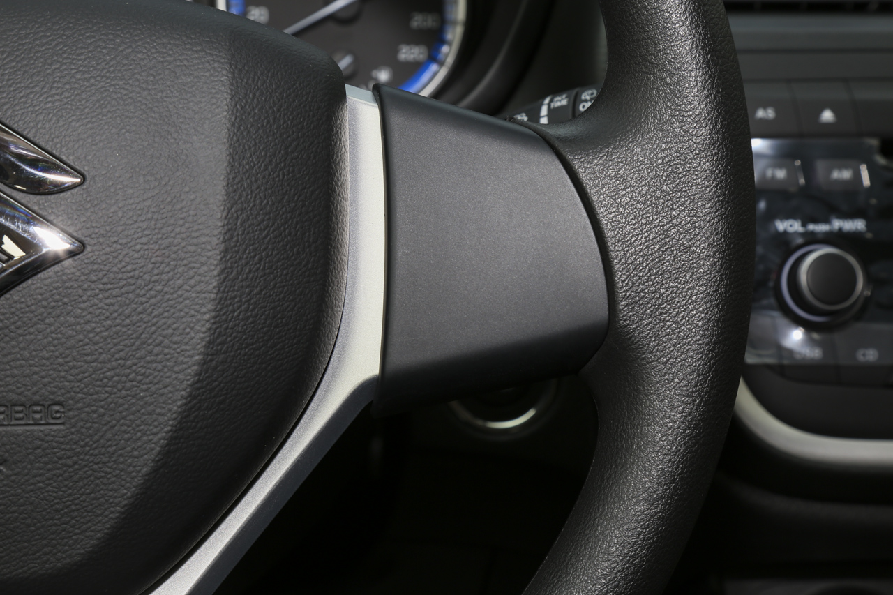 2015款锋驭1.6L手动进取型 珠光白