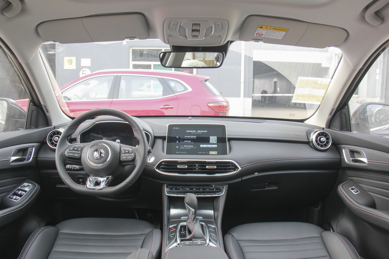 2018款名爵HS 1.5T自动两驱20T荷尔蒙劲情版 