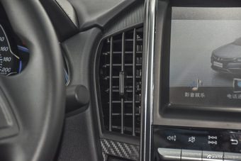 2016款锐3 1.6L手动智享型