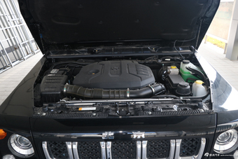 2018年北京BJ80 2.3T自动尊贵版国V图片