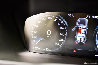 2015款沃尔沃XC90 2.0T自动 T6智雅版7座