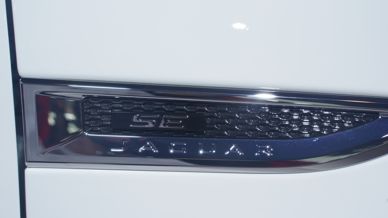 2018成都车展实拍：捷豹E-PACE