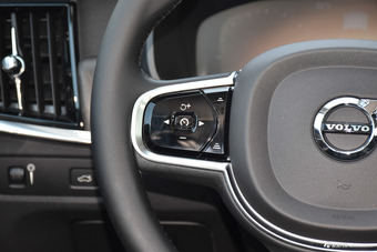 	2017款沃尔沃V90 Cross Country 2.0T自动T5 AWD智远版