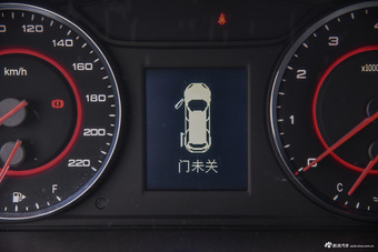 2016款上汽大通G10 2.0T自动豪华行政版