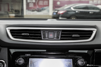 2016款逍客2.0L自动XV TOP旗舰版