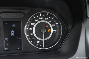 2017款V5菱致1.6L手动基本型