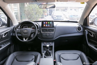 2018款奔腾X40网红版 1.6L手动互联智酷型图片