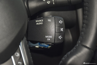 2016款科雷嘉2.0L自动两驱豪华版