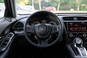 2016款讴歌CDX 1.5T自动两驱悦享版 