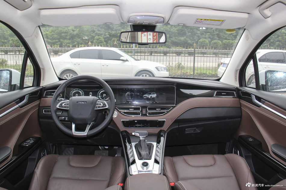 2018款君马S70 1.5T自动豪华运动型5座