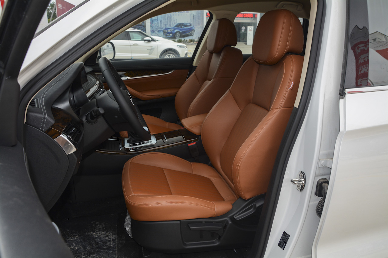 2018款汉腾X7S 1.5T 自动豪华型