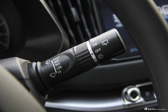  2018款哈弗H2s 1.5T手动风尚型 红标 