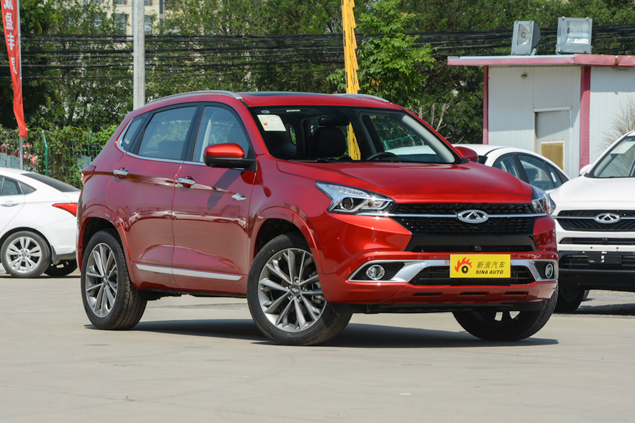 2018款瑞虎7 1.5T自动豪华版