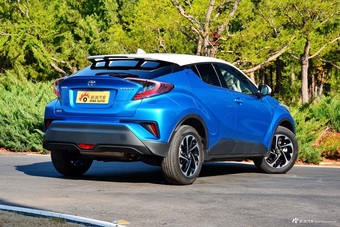 2018款奕泽IZOA 2.0L自动奕炫版