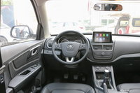 2018款奔腾X40网红版 1.6L手动豪华型