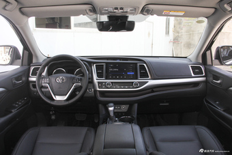 2018款汉兰达2.0T自动四驱尊贵版7座