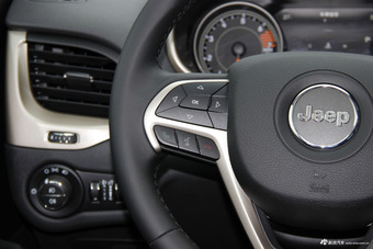 2016款自由光2.0L自动智能版