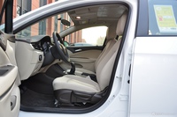 2017款威朗1.5L手动进取型