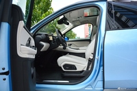 2018款蔚来ES8 创始版