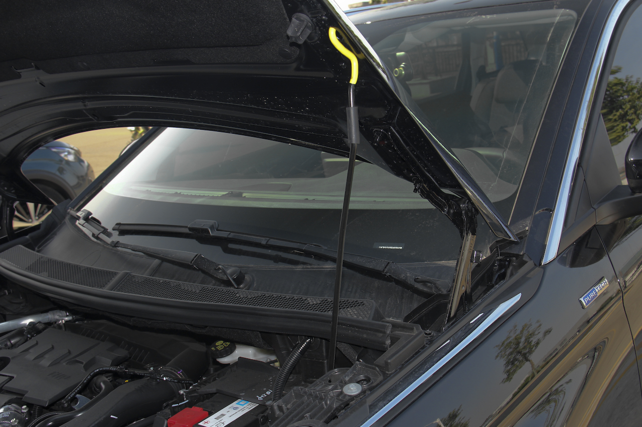 2017款标致5008 1.6T自动350THP精英版7座