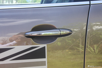 2015款捷豹XJL 3.0L自动SC两驱尊享商务版