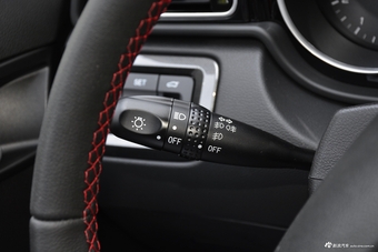 2017款骏派D60 1.8L自动尊贵型 