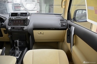 2017款丰田霸道4000 TX-L 7座中东版