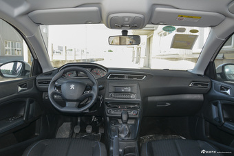 2016款标致308 1.6L手动时尚版图片