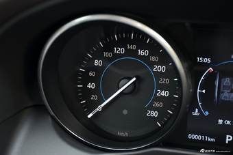 2017款捷豹XFL 2.0T自动200PS豪华版