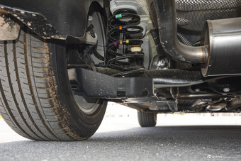 2016款标致308 1.6L手动时尚版