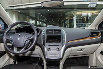 2016款林肯MKC 2.0T自动两驱尊雅版图片