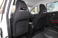 2018款猎豹CS9 1.5T手动劲风型