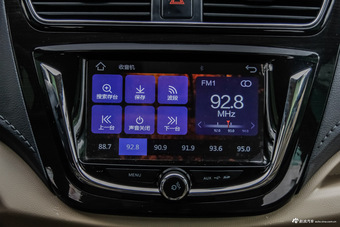 2015款英致737 1.5L手动豪华导航版