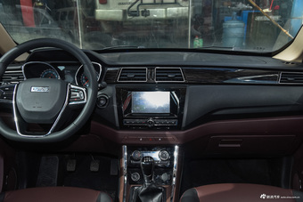 2016款迈威1.5L手动精英型