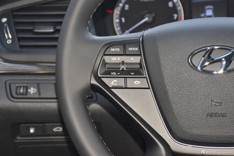 2018款索纳塔九2.0T自动GLS智能型