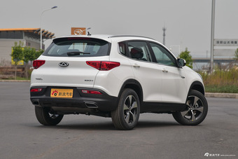 2017款瑞虎7 SPORT 1.5T自动精英版